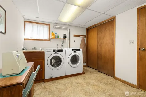 731 19th Avenue Seattle WA 98122