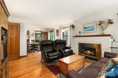 731 19th Avenue Seattle WA 98122