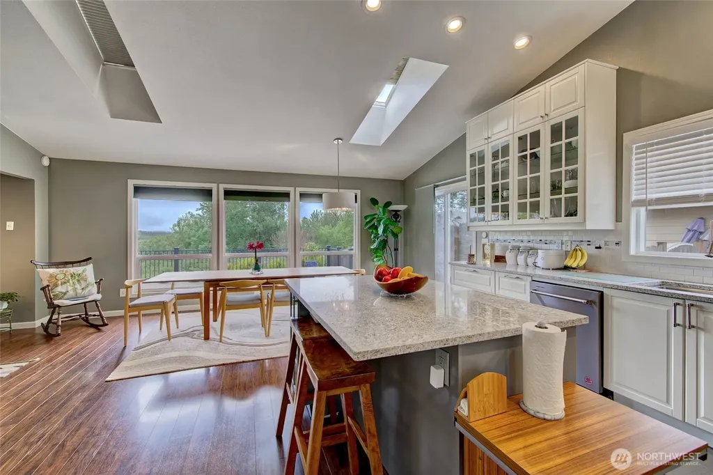 5406 59th Place NE Marysville WA 98270