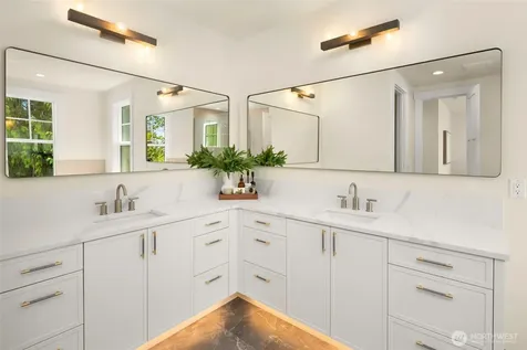 4515 150th Avenue SE Bellevue WA 98006