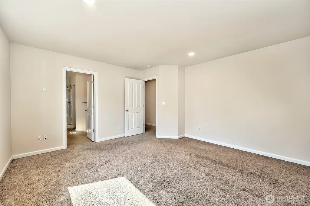 20231 4th Place W Lynnwood WA 98036