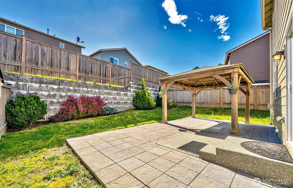 20231 4th Place W Lynnwood WA 98036