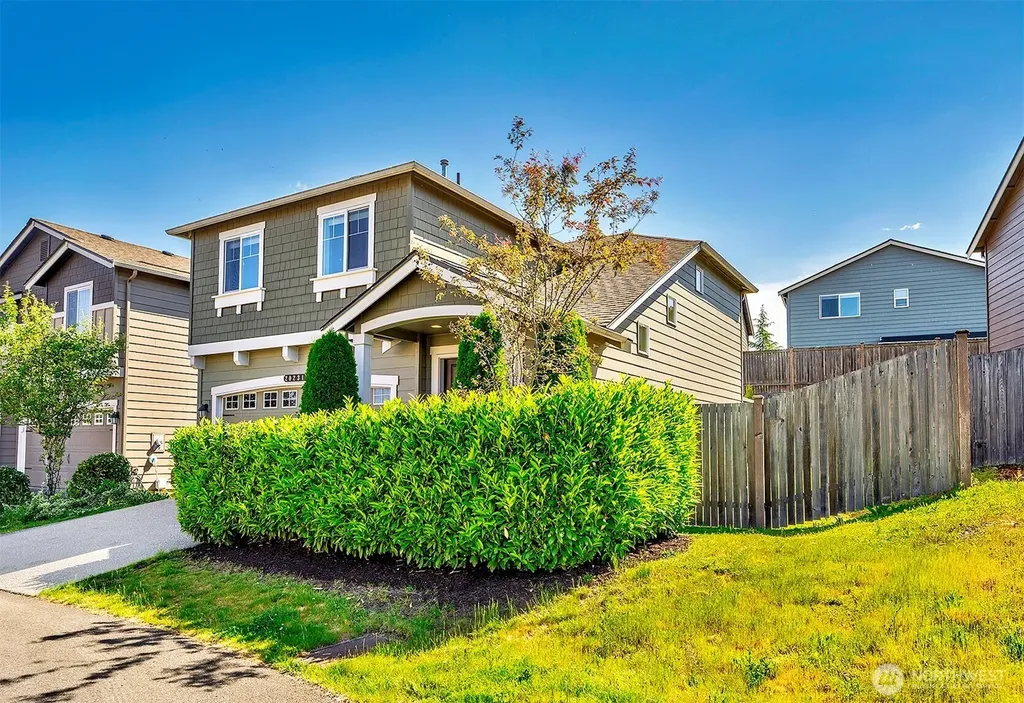 20231 4th Place W Lynnwood WA 98036