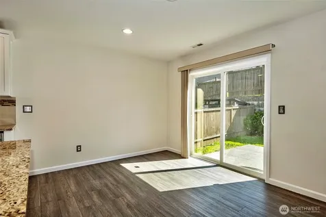 20231 4th Place W Lynnwood WA 98036