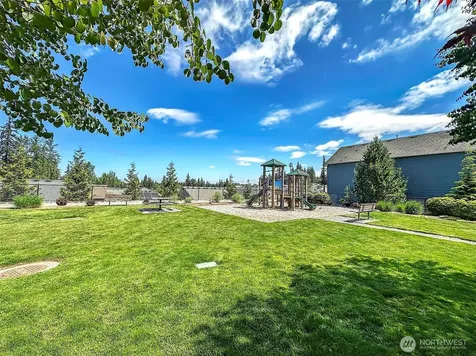 20231 4th Place W Lynnwood WA 98036