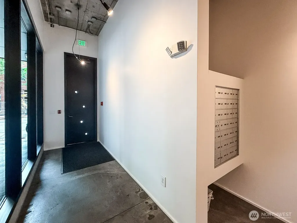 1111 E Pike Street Seattle WA 98122