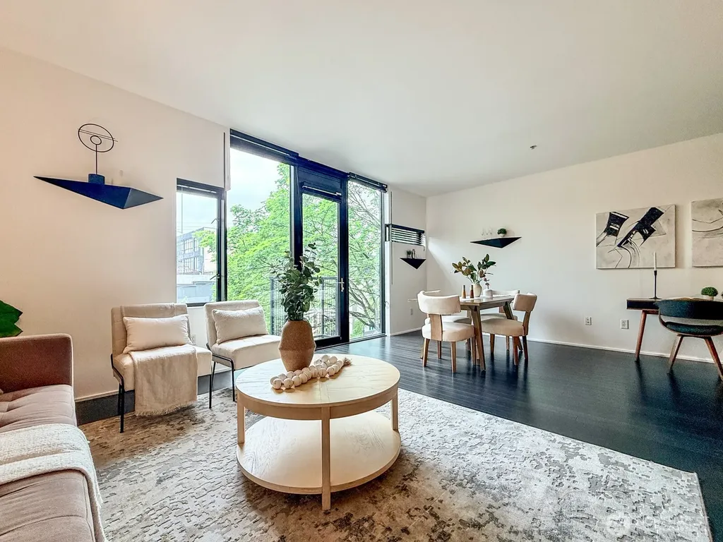 1111 E Pike Street Seattle WA 98122