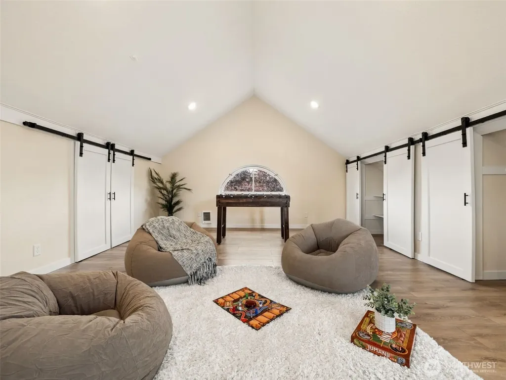 316 5th Street SW Puyallup WA 98371