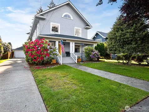 316 5th Street SW Puyallup WA 98371