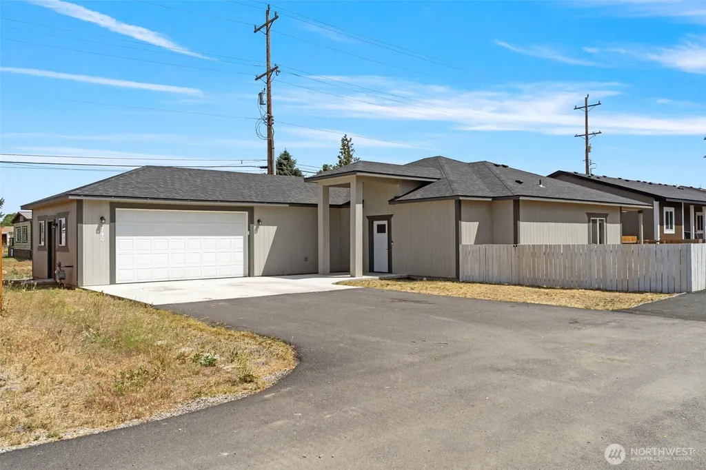 740 S Sixth Avenue Connell WA 99326