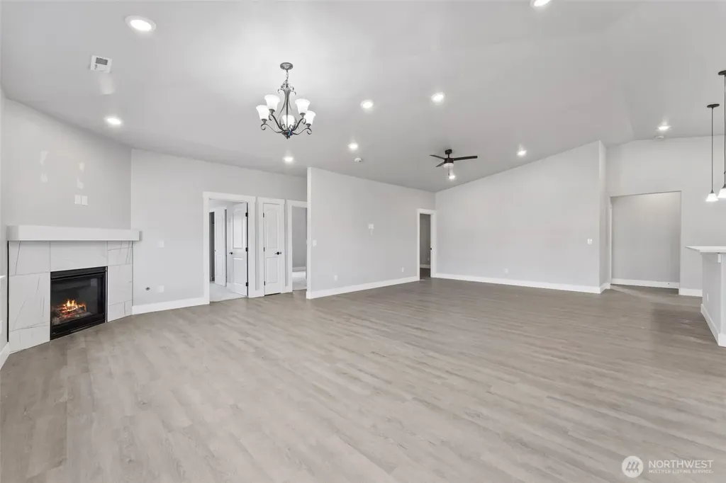 740 S Sixth Avenue Connell WA 99326