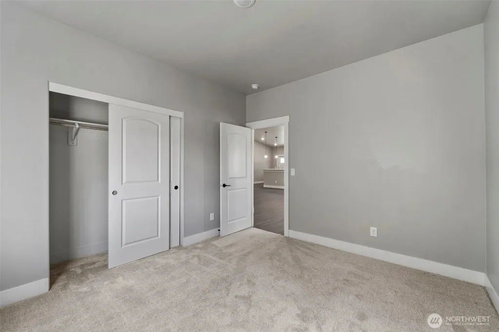 740 S Sixth Avenue Connell WA 99326