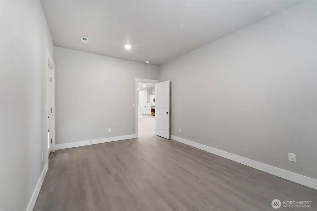 740 S Sixth Avenue Connell WA 99326