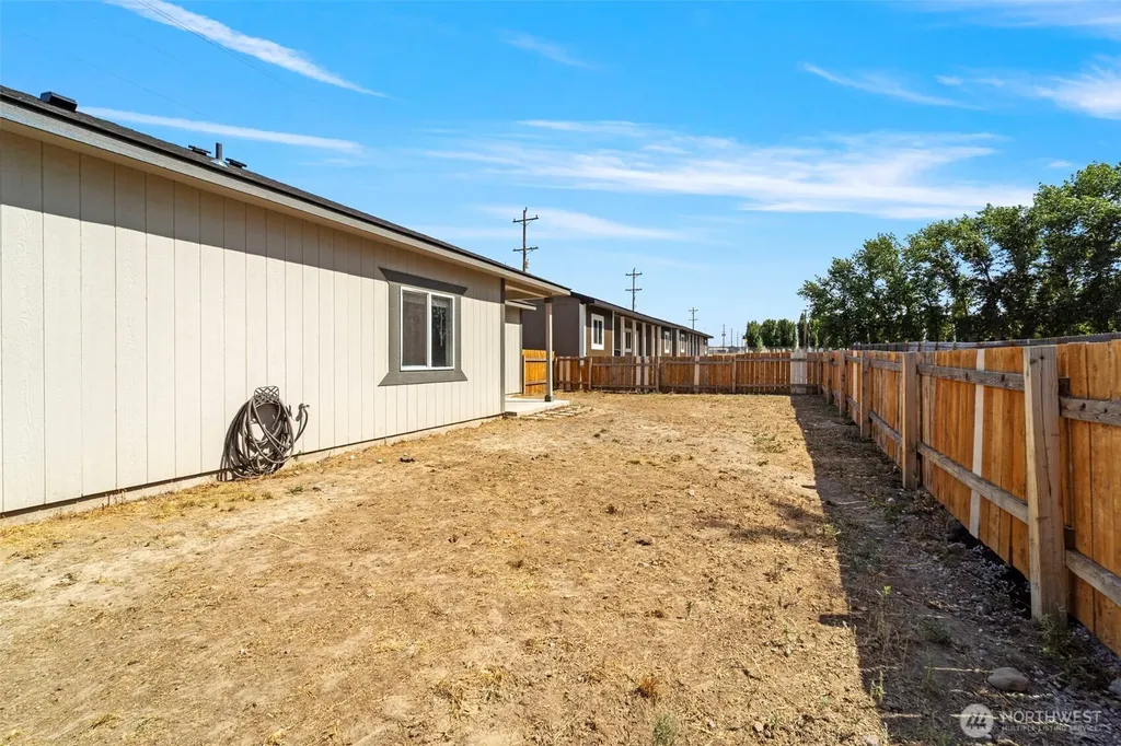 740 S Sixth Avenue Connell WA 99326