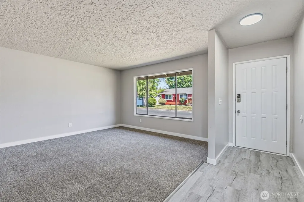 411 SE Brierwood Court Castle Rock WA 98611