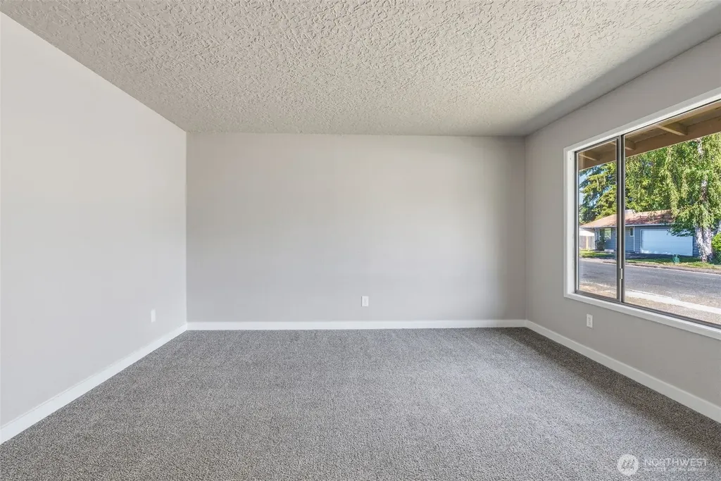 411 SE Brierwood Court Castle Rock WA 98611