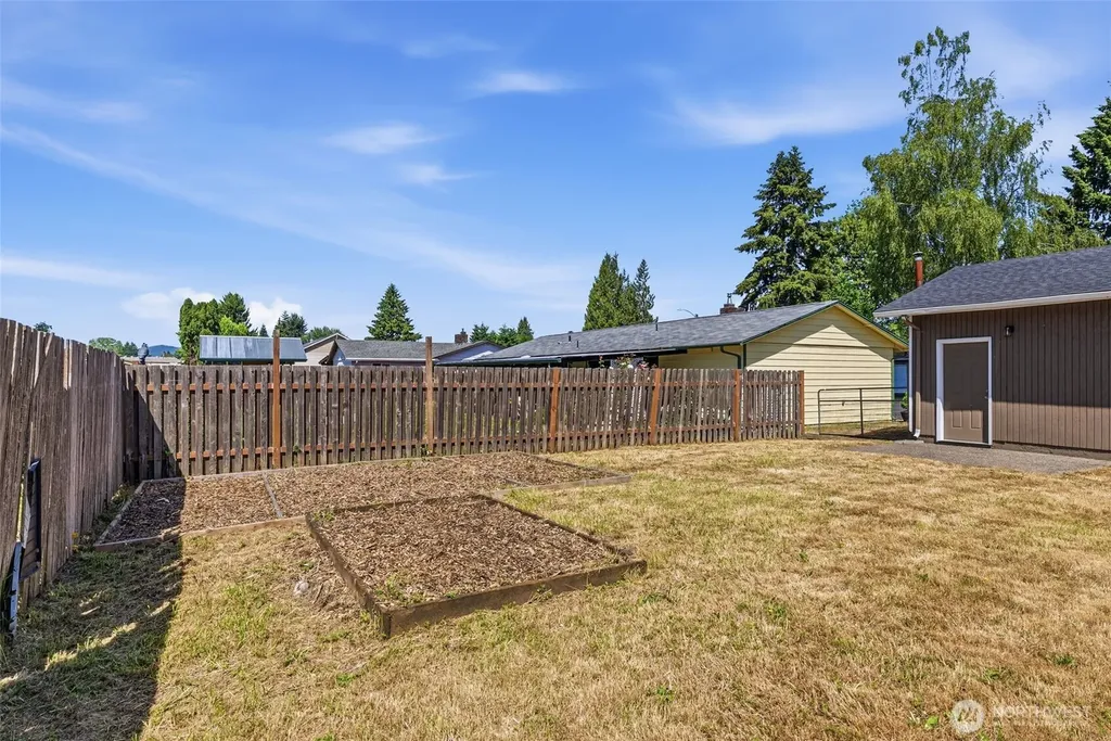 411 SE Brierwood Court Castle Rock WA 98611
