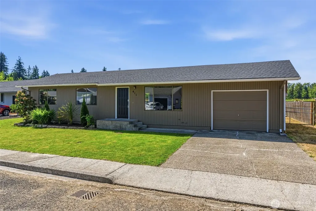 411 SE Brierwood Court Castle Rock WA 98611