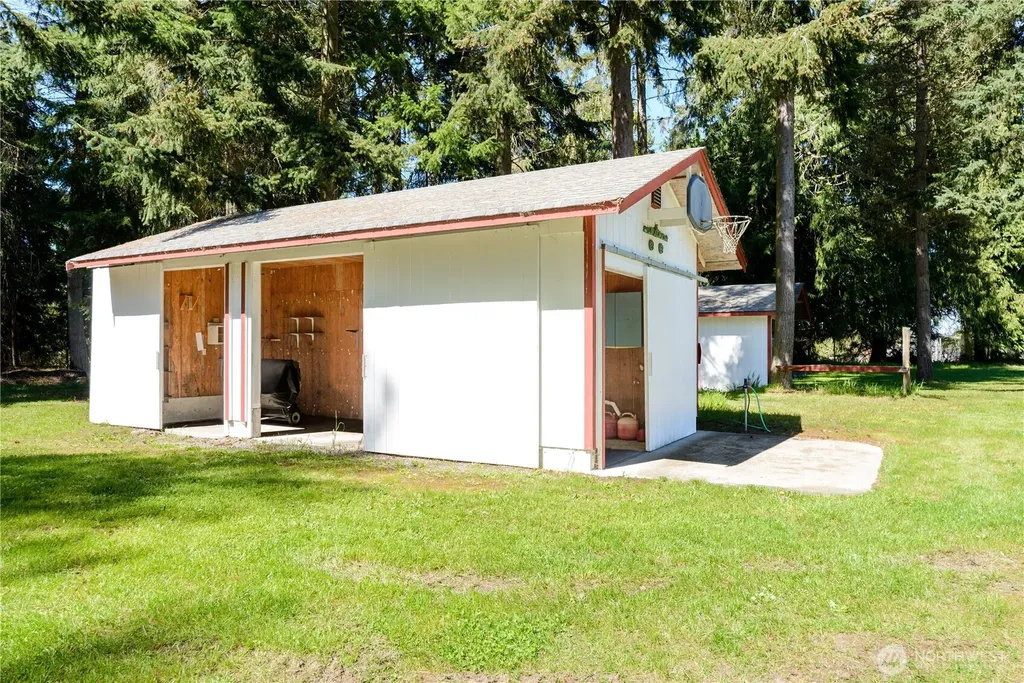 135 Rebel Lane Port Angeles WA 98362