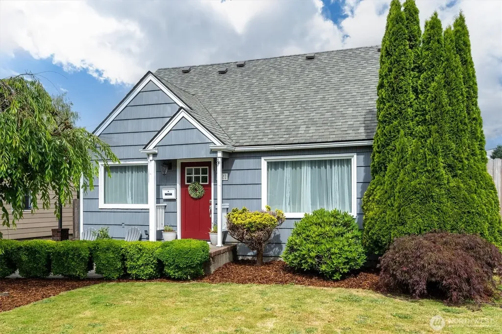 621 27th Avenue Longview WA 98632