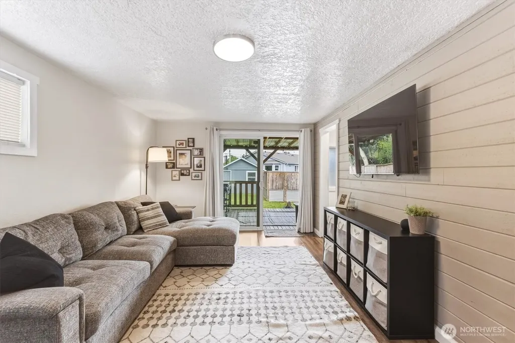 621 27th Avenue Longview WA 98632