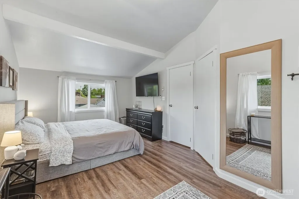 621 27th Avenue Longview WA 98632