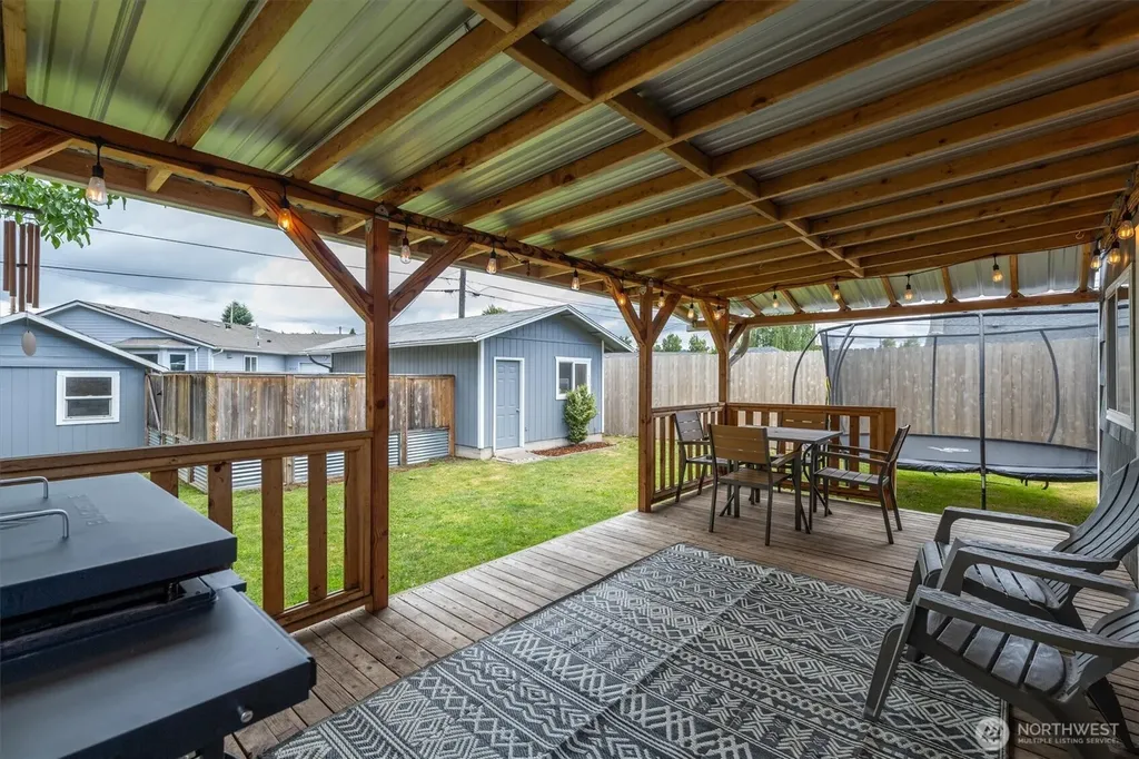 621 27th Avenue Longview WA 98632
