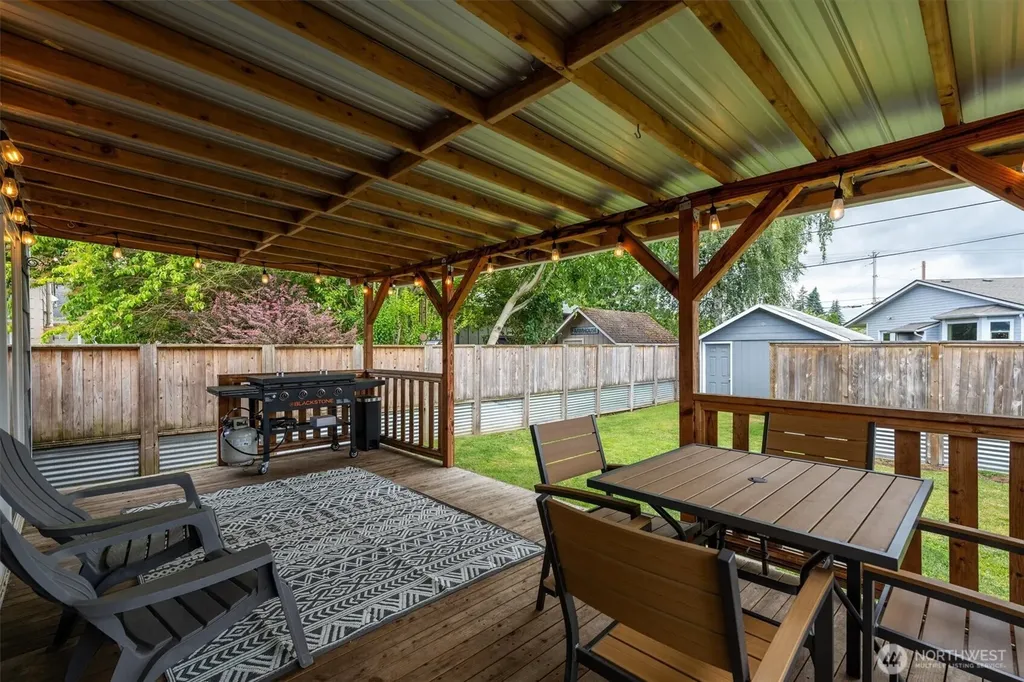 621 27th Avenue Longview WA 98632