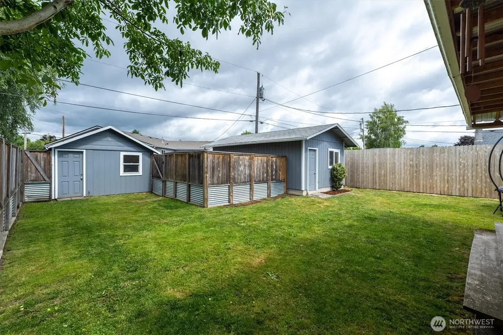 621 27th Avenue Longview WA 98632
