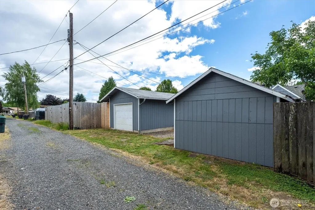 621 27th Avenue Longview WA 98632