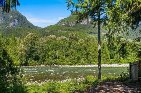 44725 Fir Road Gold Bar WA 98251
