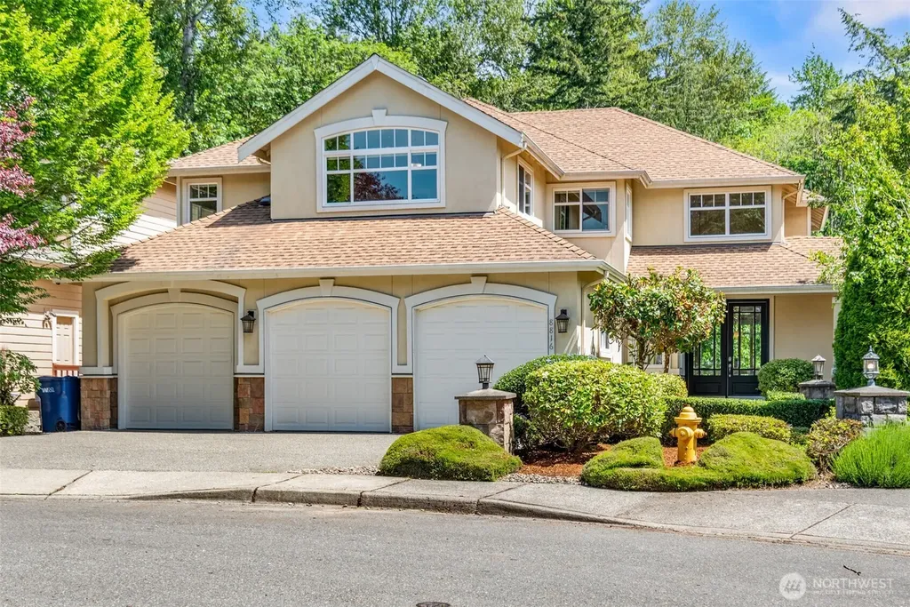 8816 140th Avenue SE Newcastle WA 98059