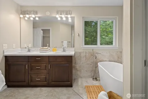 18031 129th Place NE Bothell WA 98011