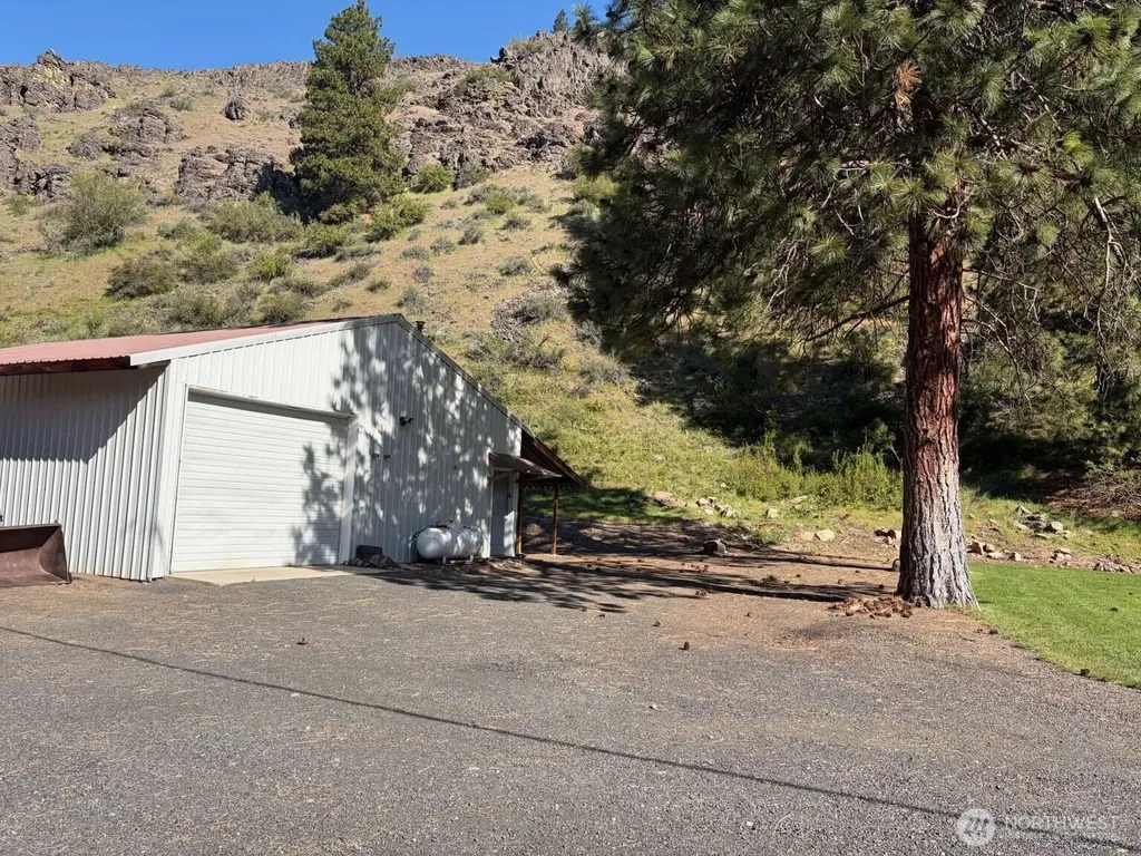 15551 State Route 410 Naches WA 98937