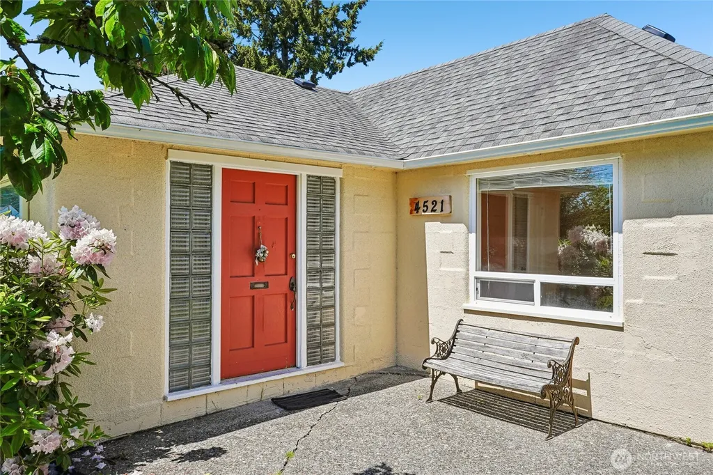 4521 N 18th Street Tacoma WA 98406