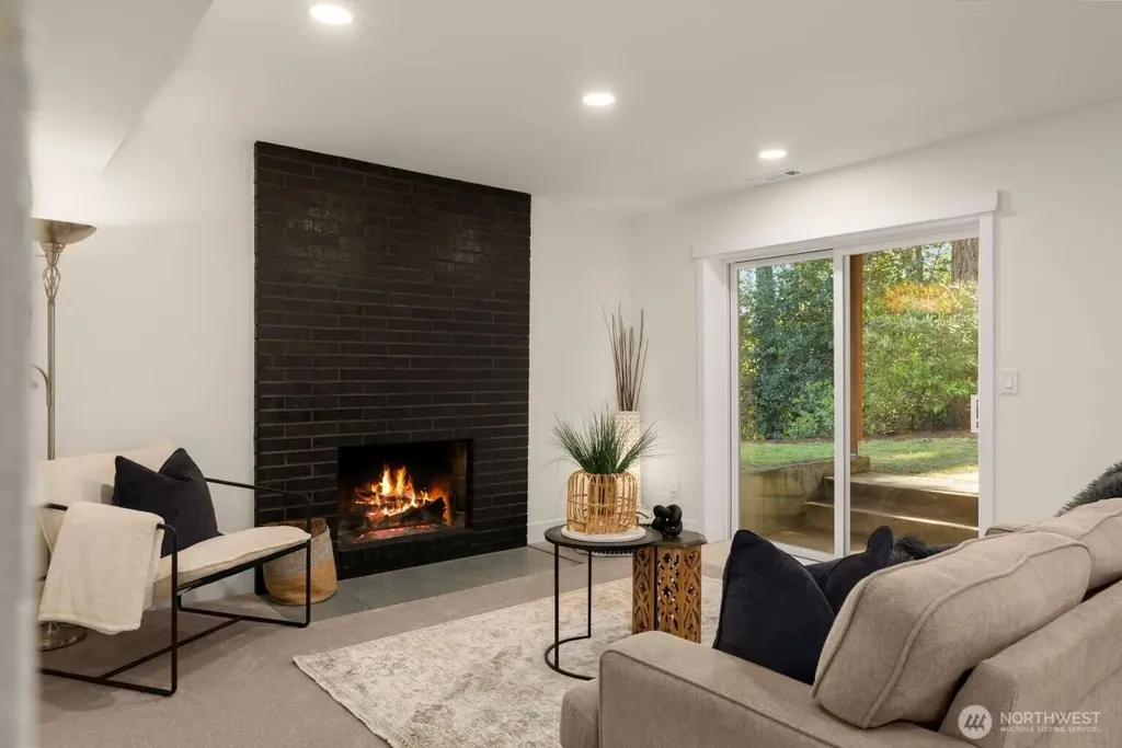 10811 NE 154th Court Bothell WA 98011