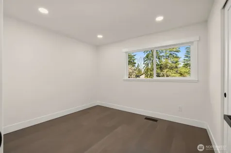 10811 NE 154th Court Bothell WA 98011
