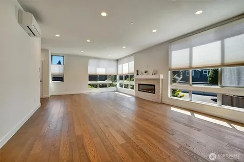 18402 Corliss Ave Avenue Shoreline WA 98133