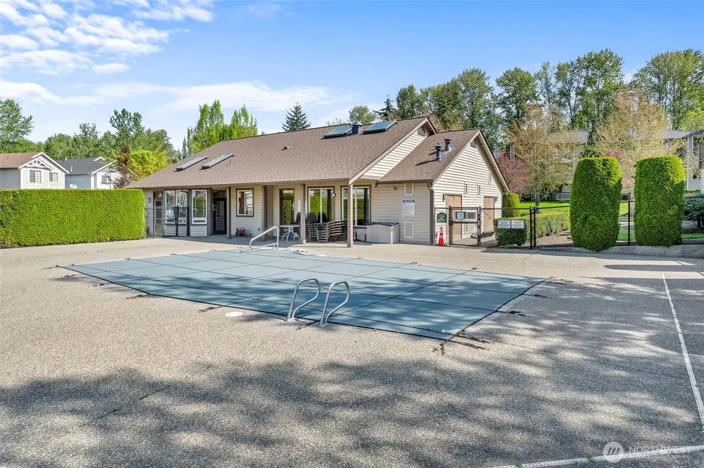 17610 134th Lane SE Renton WA 98058