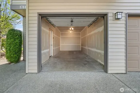 17610 134th Lane SE Renton WA 98058