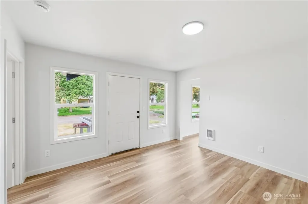 1116 9th Avenue Longview WA 98632