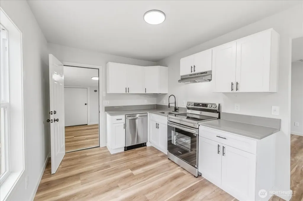 1116 9th Avenue Longview WA 98632