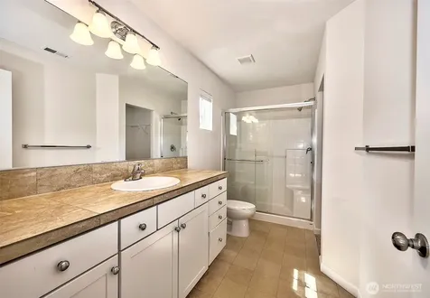 20231 4th Place W Lynnwood WA 98036