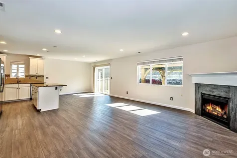 20231 4th Place W Lynnwood WA 98036