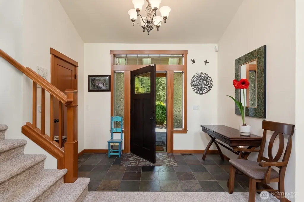 763 Arrowhead Road Camano Island WA 98282