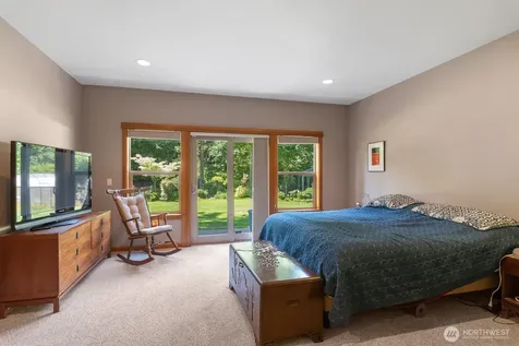 763 Arrowhead Road Camano Island WA 98282