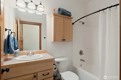 763 Arrowhead Road Camano Island WA 98282