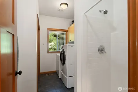 763 Arrowhead Road Camano Island WA 98282