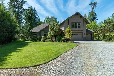 763 Arrowhead Road Camano Island WA 98282