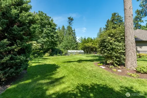 763 Arrowhead Road Camano Island WA 98282
